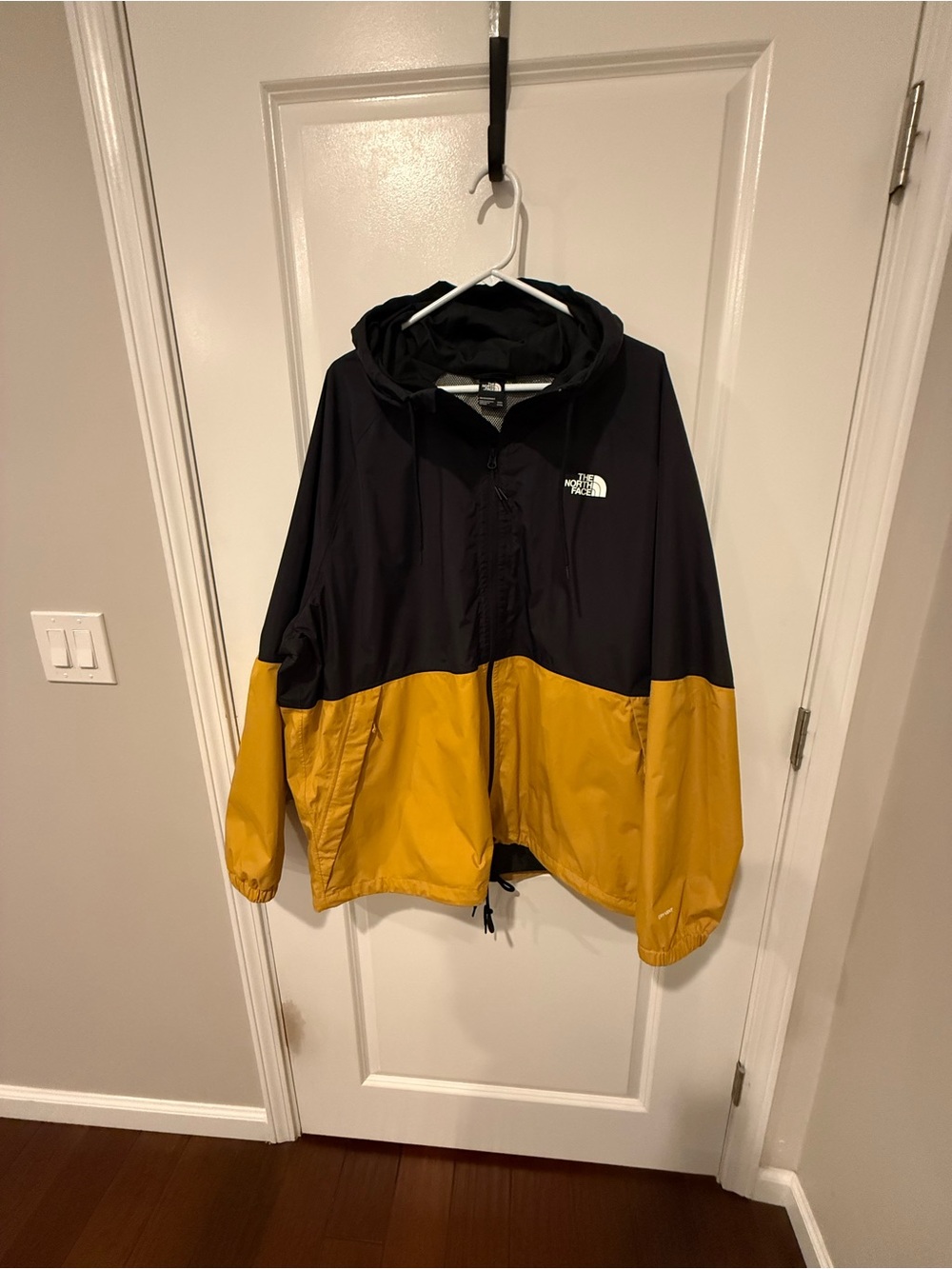 The North Face Kids Hooded Two-Tone Rain Jacket - Black & Yellow